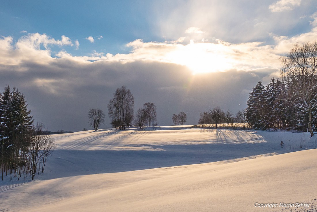 Foto: Martin Zehrer - Schnee-Schatten in der Wintersonne ;-) 