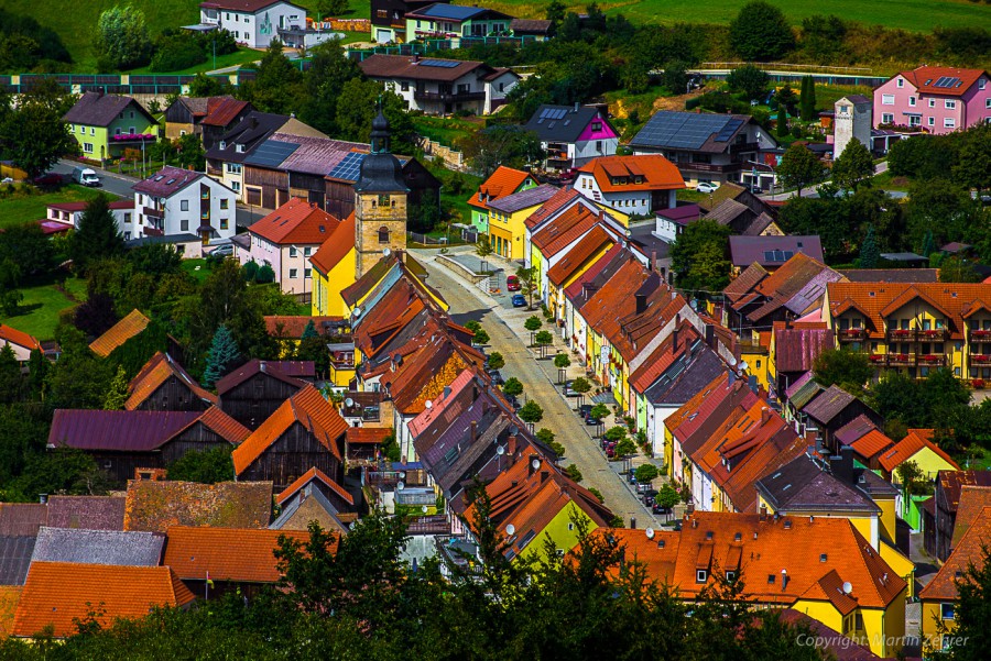 Foto: Martin Zehrer - Auf dem Schloßberg bei Waldeck in der Oberpfalz. Eine himmlische Aussicht in eine bezaubernde Landschaft. <br />
Wer hier noch nicht war, hat nur die halbe Oberpfalz gesehen.  