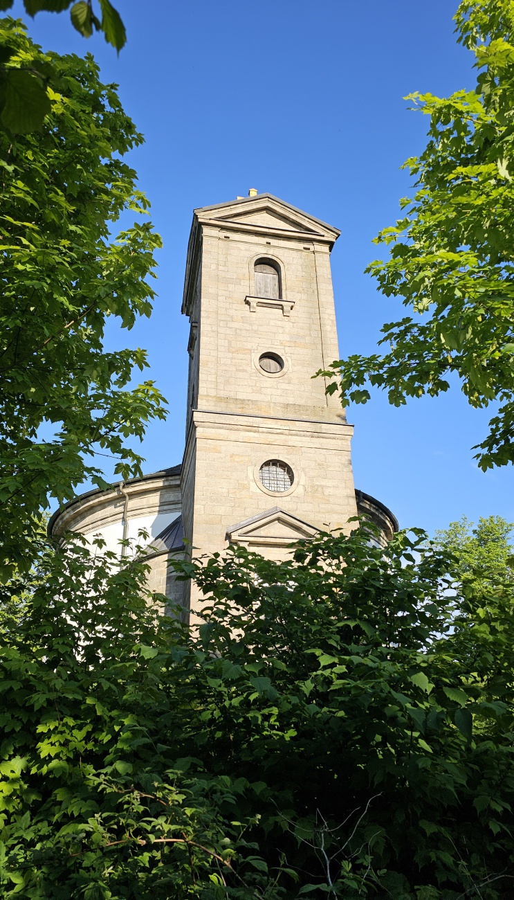 Die Kirche auf dem Armesberg...
