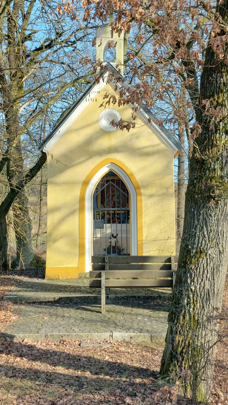 Eine wunderschöne Kapelle am Wegesrand zu Kaibitz...