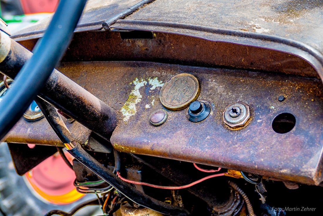 Foto: Martin Zehrer - Die Armaturen eines Schlüter-Oldtimers... 