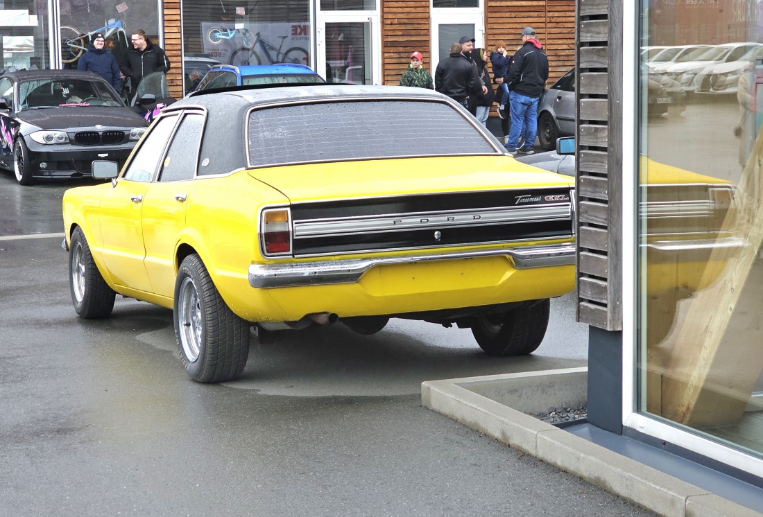 Ein wunderschöner Ford Taunus Oldtimer, gesehen am FAST and SERIOUS - Tuning Treffen in Mitterteich
