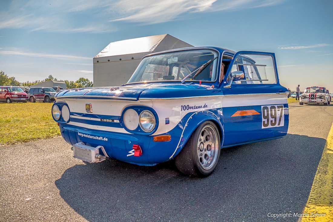 Foto: Martin Zehrer - NSU Prinz vor dem Start - Einmalige Fahrzeuge und einmaliges Wetter am 25. September 2016! 