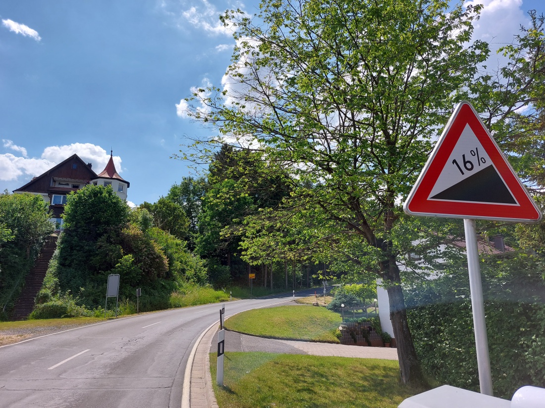 Foto: Martin Zehrer - 16 Prozent Anstieg, der krasse Mörderberg zwischen Weidenberg und Bayreuth:-) 