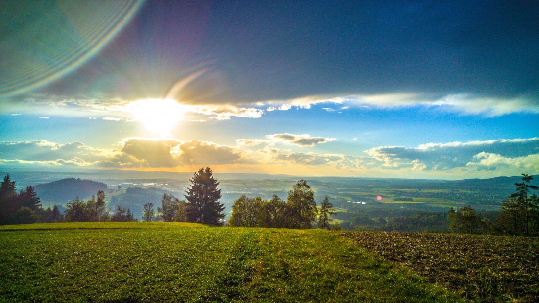 Foto: Martin Zehrer - Einmalig: Die Sonne bricht durch... ;-) 