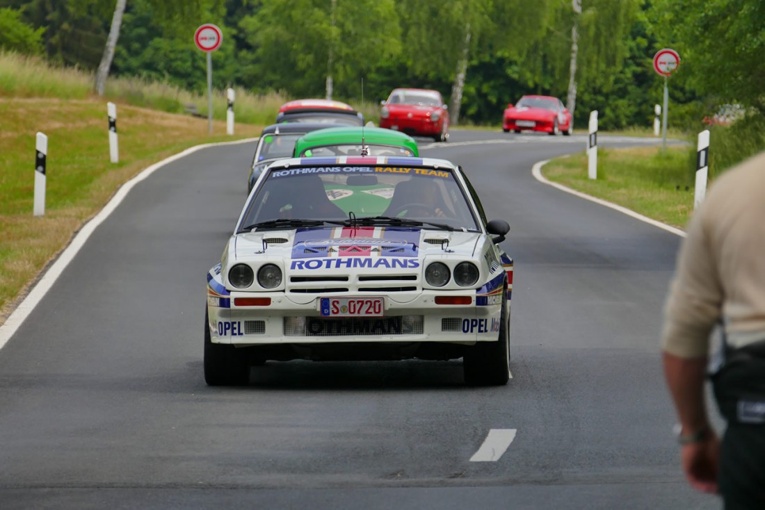 Foto: Martin Zehrer - Friedenfelser Berg-Classic... Prinz, Käfer, steyr daimler puch, bmw, vw, audi, opel und noch viele andere Fahrzeughersteller erklommen am 13. und 14. Juni 2015 mit entspr 