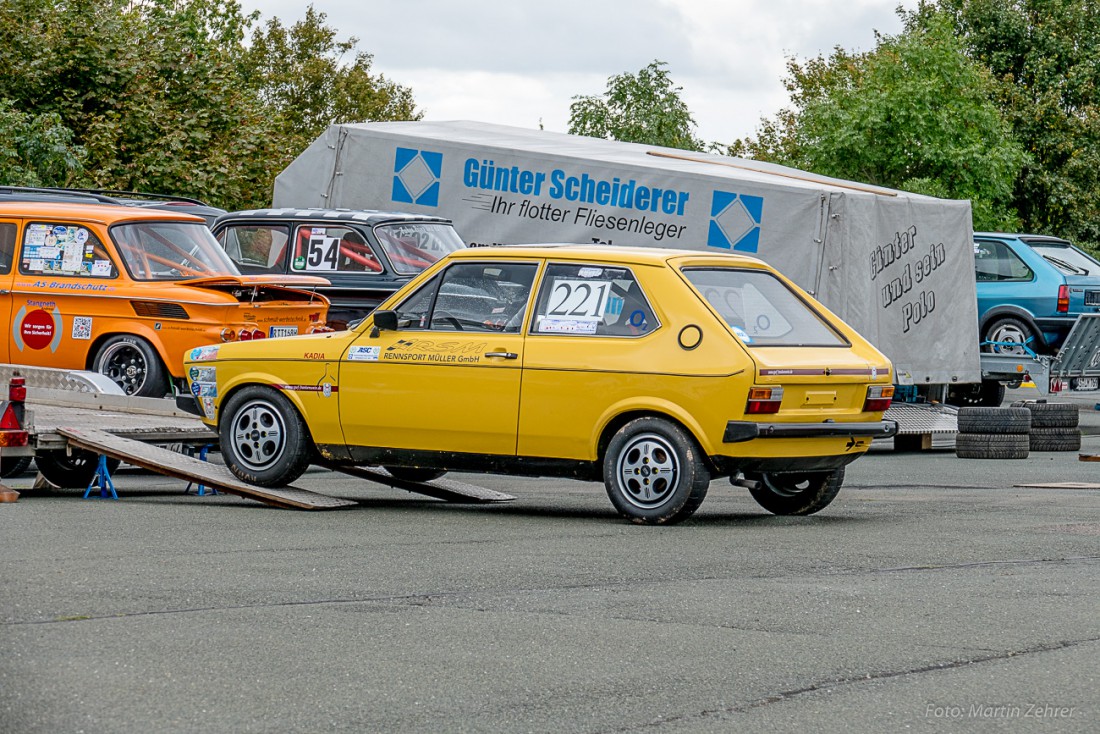 Foto: Martin Zehrer - Das waren noch Zeiten... Brot- und Butter-Auto aus dem letzten Jahrhundert. Beliebt bei Motorsportveranstaltungen :-) 