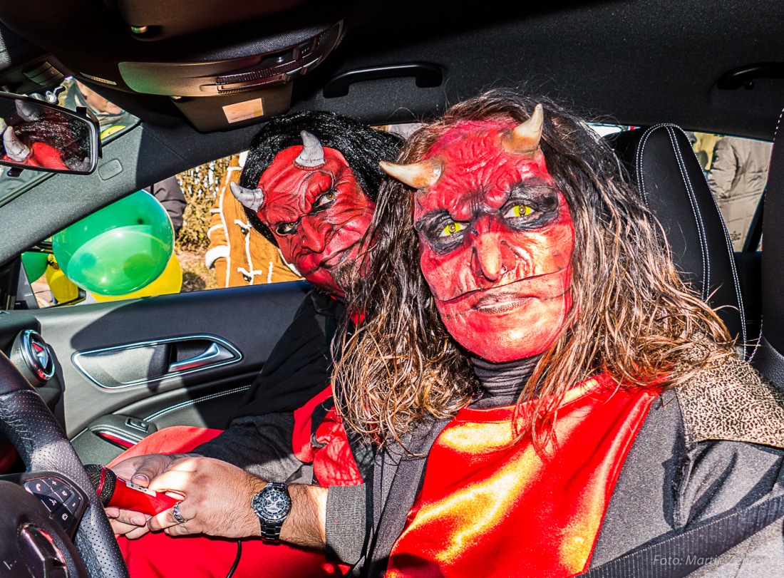 Foto: Martin Zehrer - Fasching in Waldeck 2017... viele Narren, lustiges Volk und Hammer-Wetter :-) 