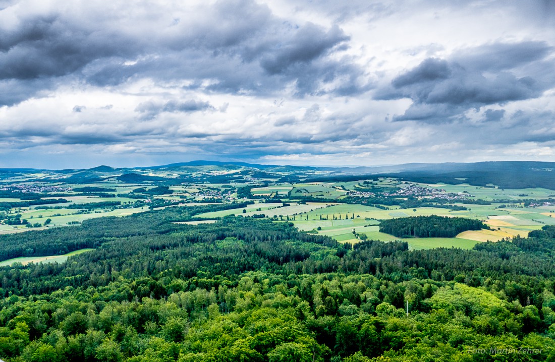 Foto: Martin Zehrer - Blick ins Kemnather Land vom Rauhen Kulm aus. 