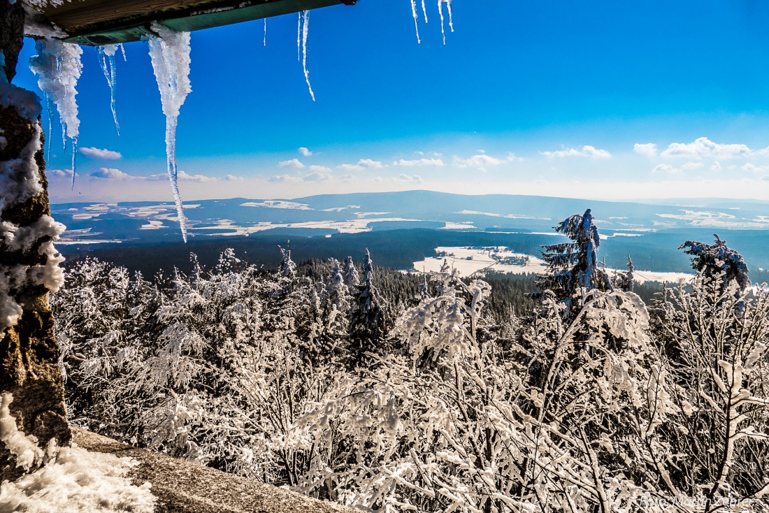 Foto: Martin Zehrer - Der Blick übers Fichtelgebirge - Von der Kösseine aus... die Belohnung für den ca. 45 minütigen Aufstieg! Danach zur Brotzeit ins beheizte  Kösseine-Haus... ;-) 