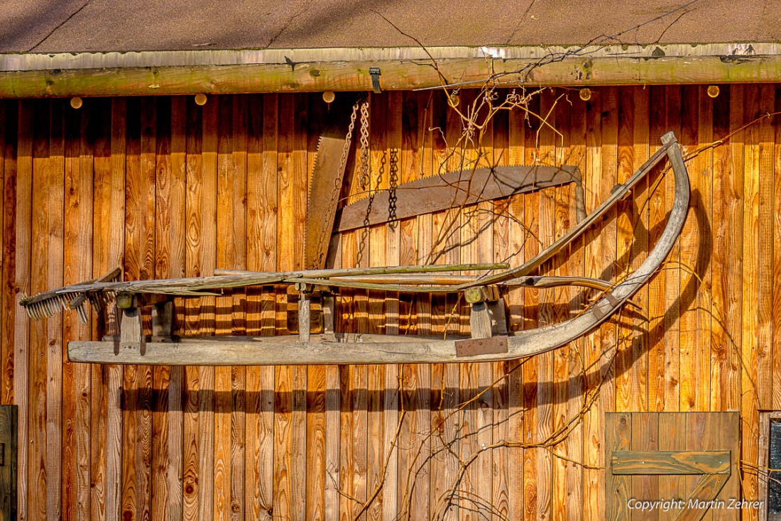 Foto: Martin Zehrer - Ein alter Holzschlitten... 