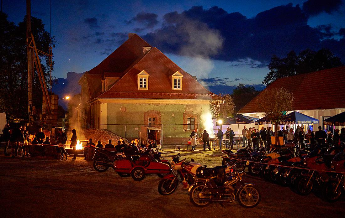 Foto: Martin Zehrer - LAVERDA-Treffen, Nachts in Trabitz, am 25. Mai 2019... ;-) 