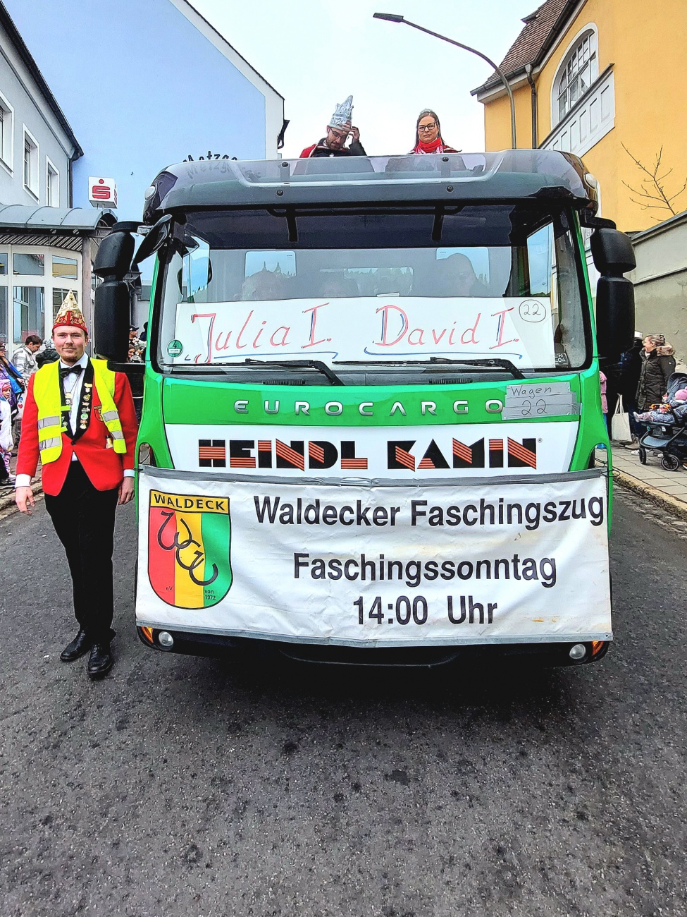 Heindl Kamin unterwegs mit dem Prinzenpaar Julia und David vom WCV-Waldeck, auf dem Faschingszug Pressath 2026...