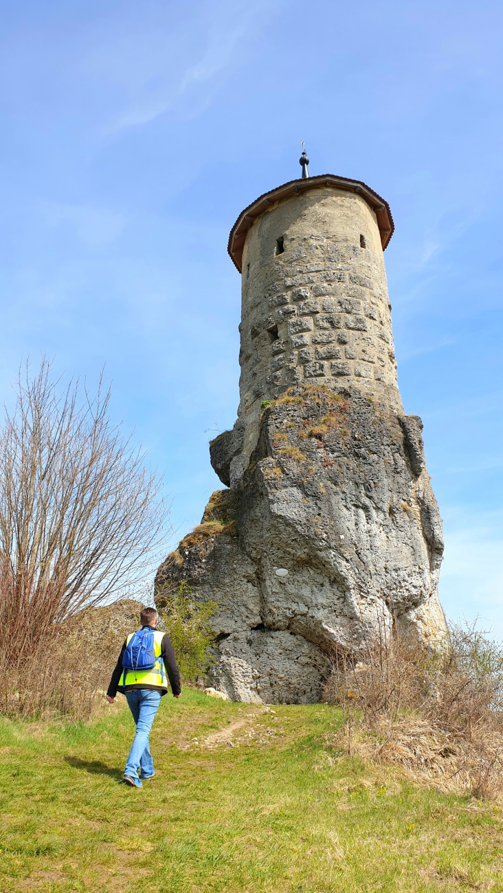 Foto: Martin Zehrer - Die Burg Waischenfeld...<br />
<br />
Unterwegs mit dem Motorrad - Quer durch die wunderschöne Fränkische Schweiz...<br />
<br />
<br />
<br />
 