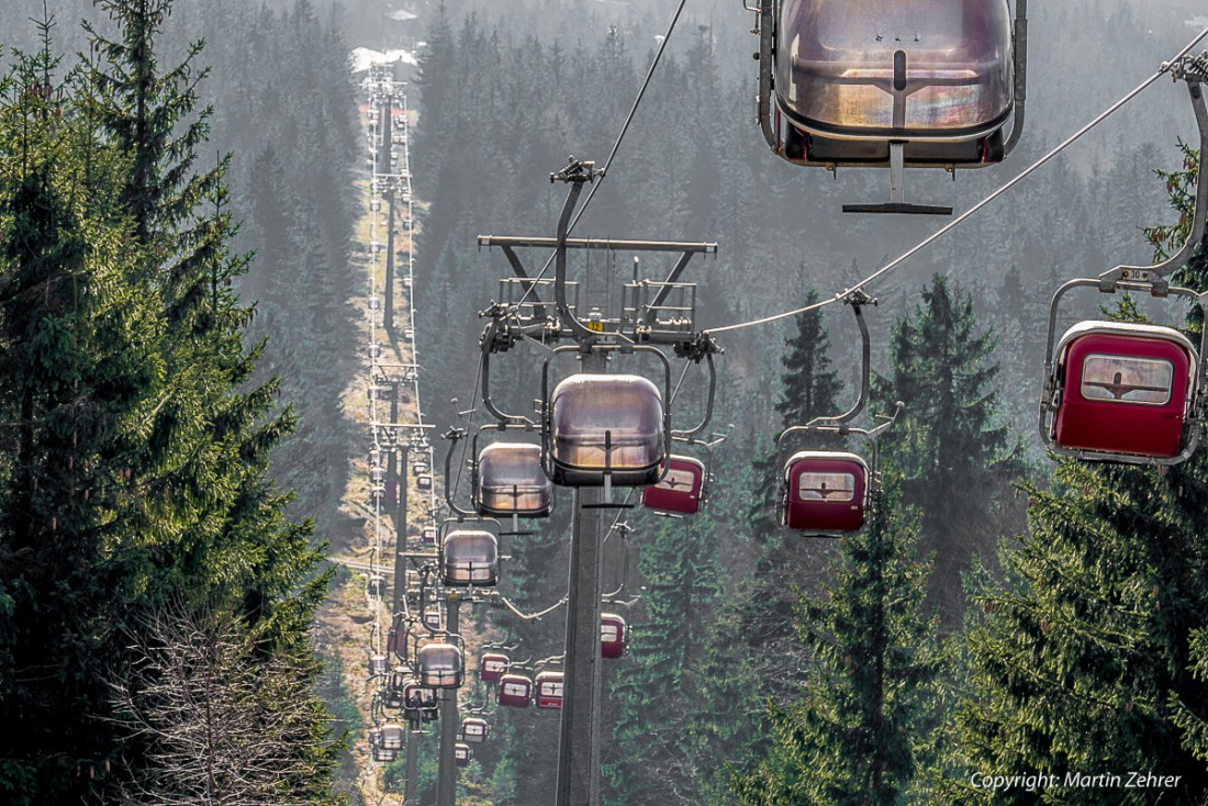 Foto: Martin Zehrer - Aufstieg zum Ochsenkopf-Gipfel - Es würde auch schneller und vor allem einfacher gehen. Wir erklimmten den Gipfel aber zu Fuß bei wunderschönem Wetter und das Ende Dezemb 