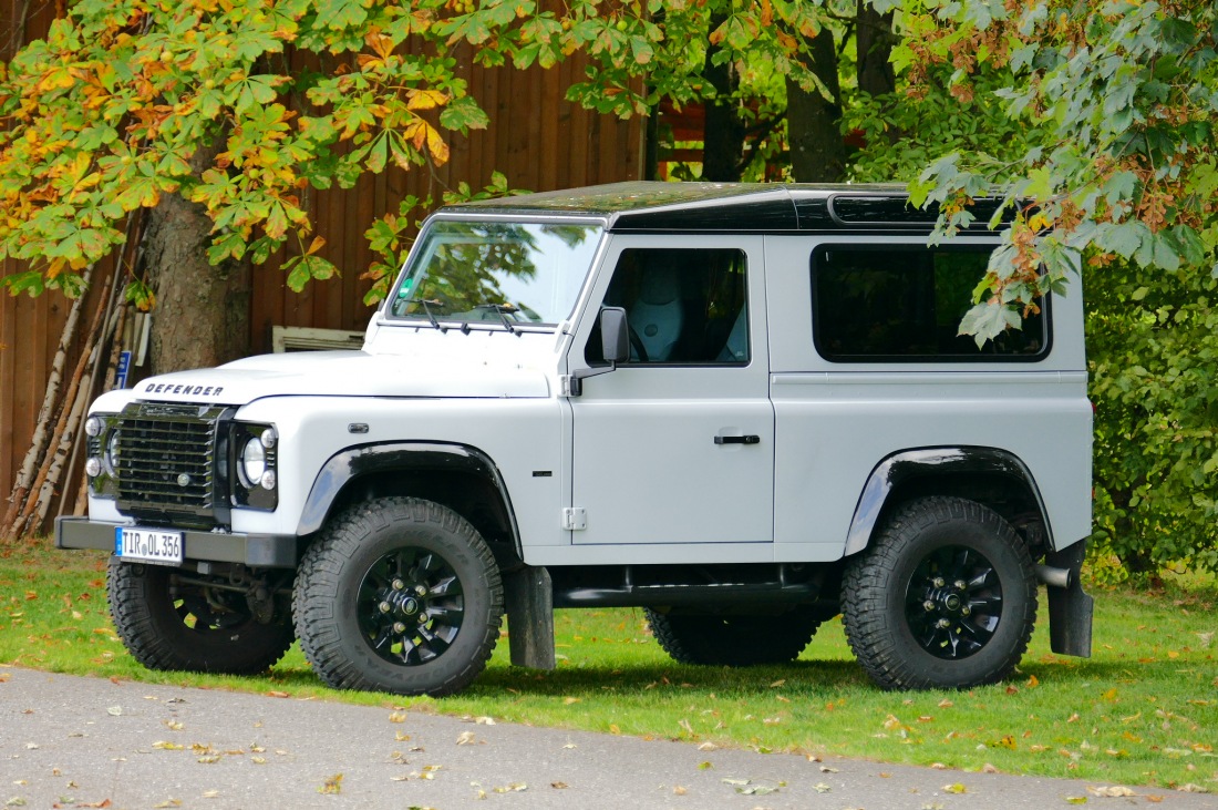 Foto: Martin Zehrer - Legende - Landrover Defender... 