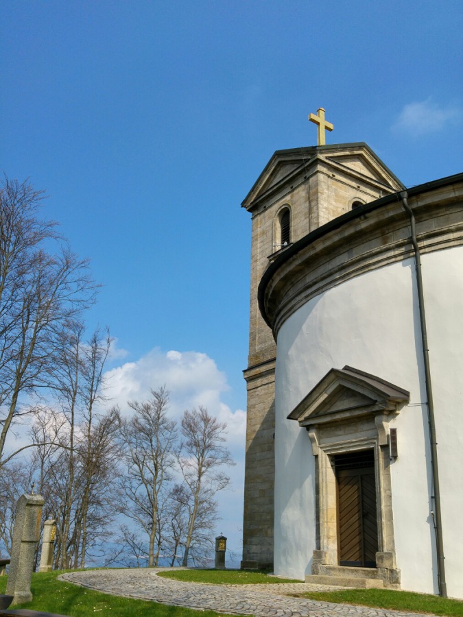 Foto: Martin Zehrer - Wallfahrtskirche Armesberg im April 2016 