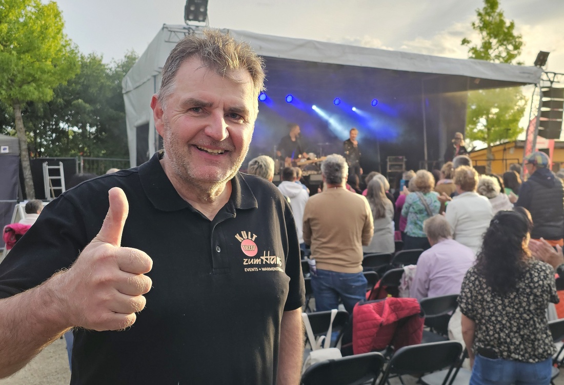 Hans... The Magic of Queen - feat- Markus Engelstaedter im Kulturkiosk in der Wilhelminenaue in Bayreuth