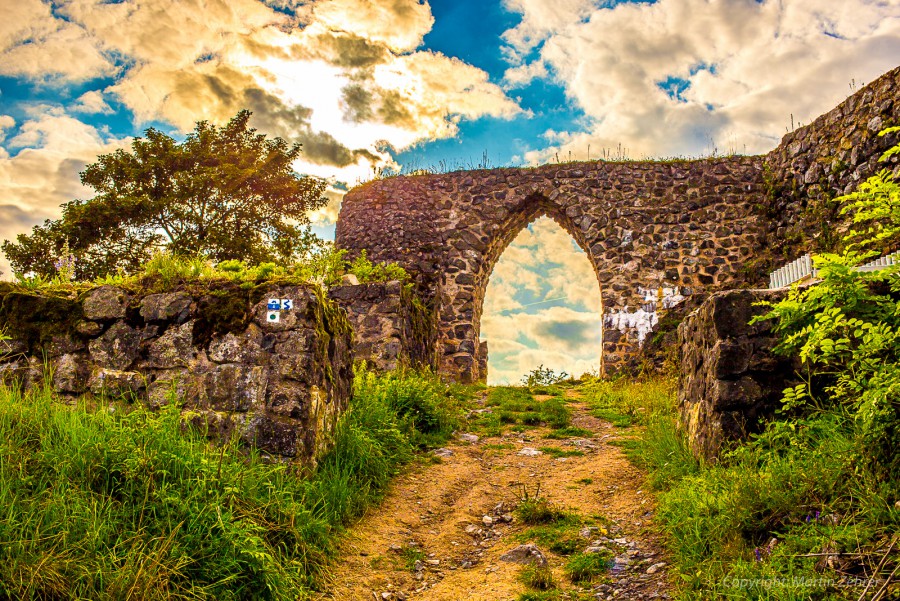 Foto: Martin Zehrer - Auf dem Schloßberg bei Waldeck in der Oberpfalz. Eine himmlische Aussicht in eine bezaubernde Landschaft. Wer hier noch nicht war, hat nur die halbe Oberpfalz gesehen. Un 