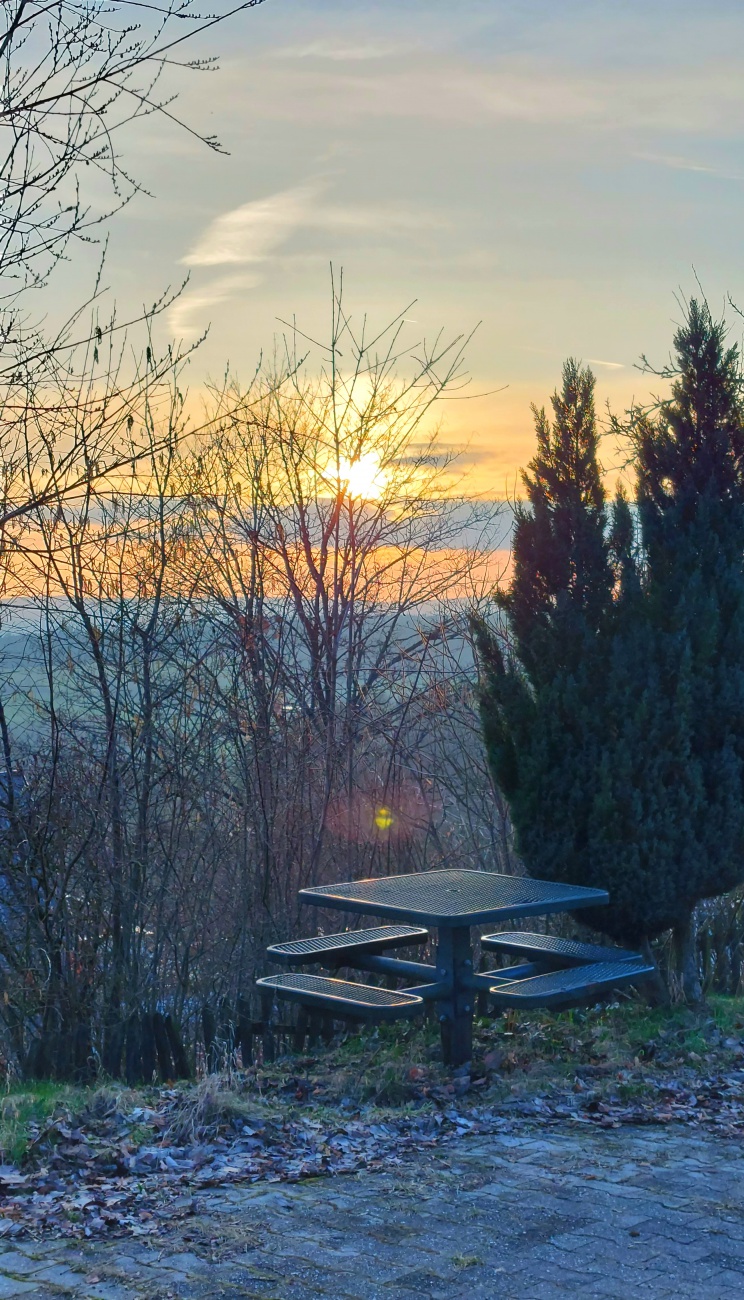 Foto: Martin Zehrer - Der Blick vom Kleinen Kulm in den Sonnenuntergang... 