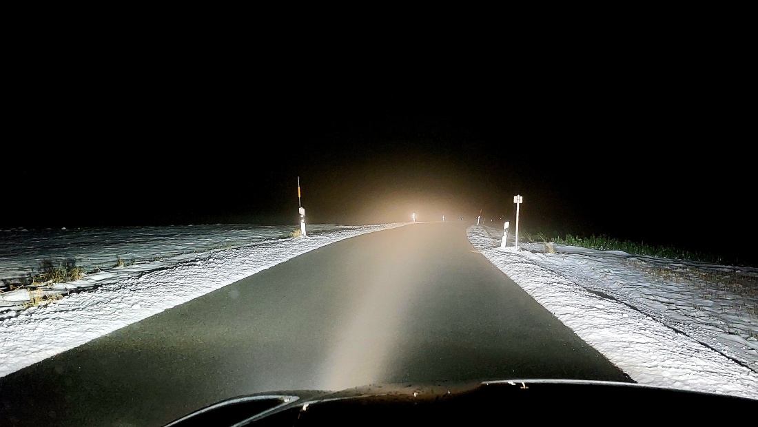Foto: Martin Zehrer - Ganz schön neblig, droben in Godas...<br />
<br />
Wetter - Temperatur +1 Grad, Schnee bedeckt, leichtes Lüftchen weht, etwas Nieseln 