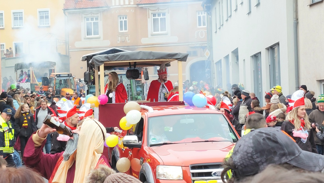 Foto: Martin Zehrer - Gigantischer Faschingszug durch Pressath, Helau - Was für eine stimmungsvolle Gaudi!!! 