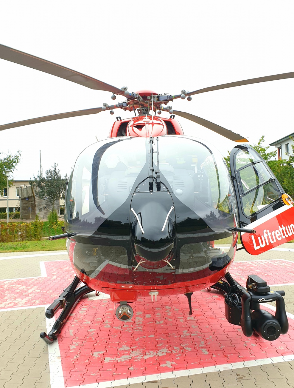 Foto: Martin Zehrer - Rettungshubschrauber in Kemnath gelandet...<br />
<br />
Bilder mit freundlicher Genehmigung durch den Piloten! 