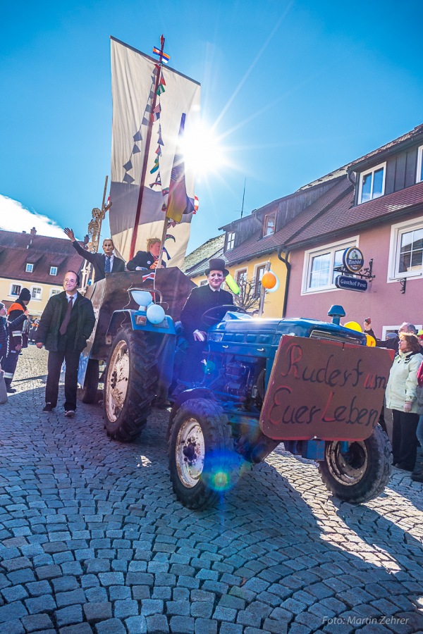 Foto: Martin Zehrer - Fasching in Waldeck 2017... viele Narren, lustiges Volk und Hammer-Wetter :-) 