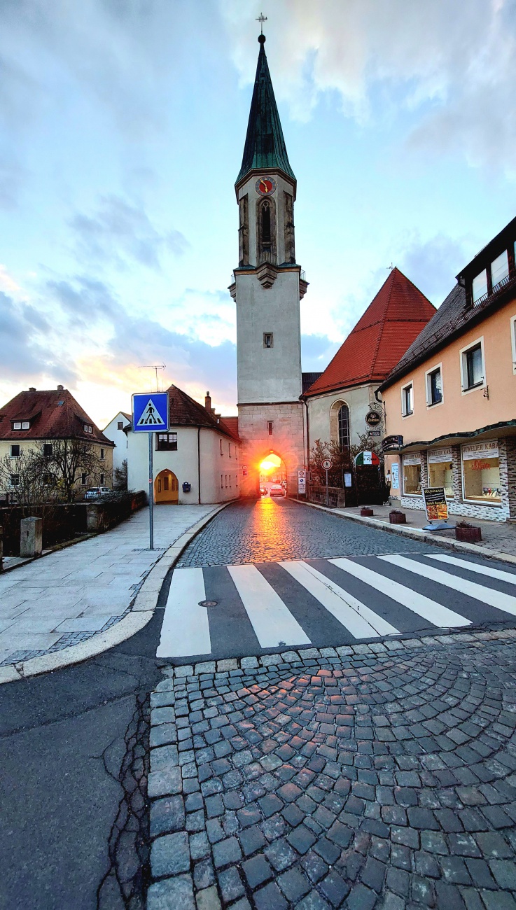 Foto: Martin Zehrer - Sonnendurchflutet - Das Tor zur Oberpfälzer Sonne... &#128578; 