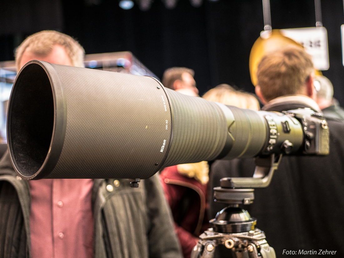 Foto: Martin Zehrer - Weites ganz nah herann holen.. Was für ein Objektiv an einer Nikon... Gesehen auf den Brenner-Fototagen in Weiden... 