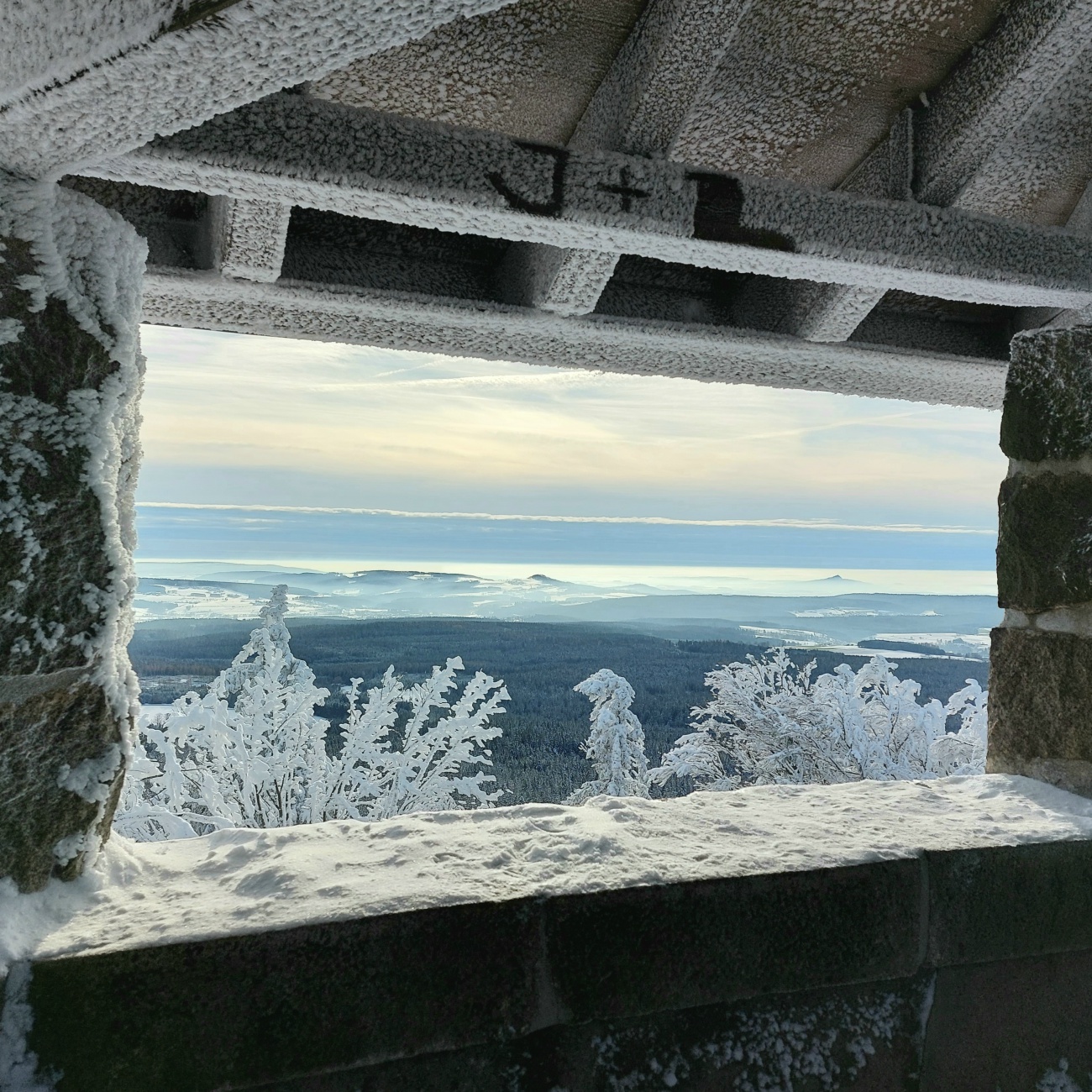 Foto: Martin Zehrer - Die Aussicht vom Kösseine-Turm aus ins Winterland...<br />
 