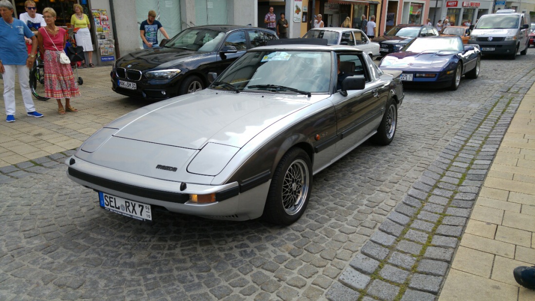Foto: Martin Zehrer - Ein Mazda beim Oldtimertreffen in Marktredwitz 