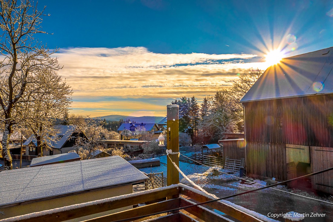 Foto: Martin Zehrer - WOW - Momente festhalten... Du gehst vor die Türe und die Sonne spitzt DIR entgegen und verzaubert sind die Schneelandschaften in märchenhafte Traumwelten?! <br />
Einfach unb 