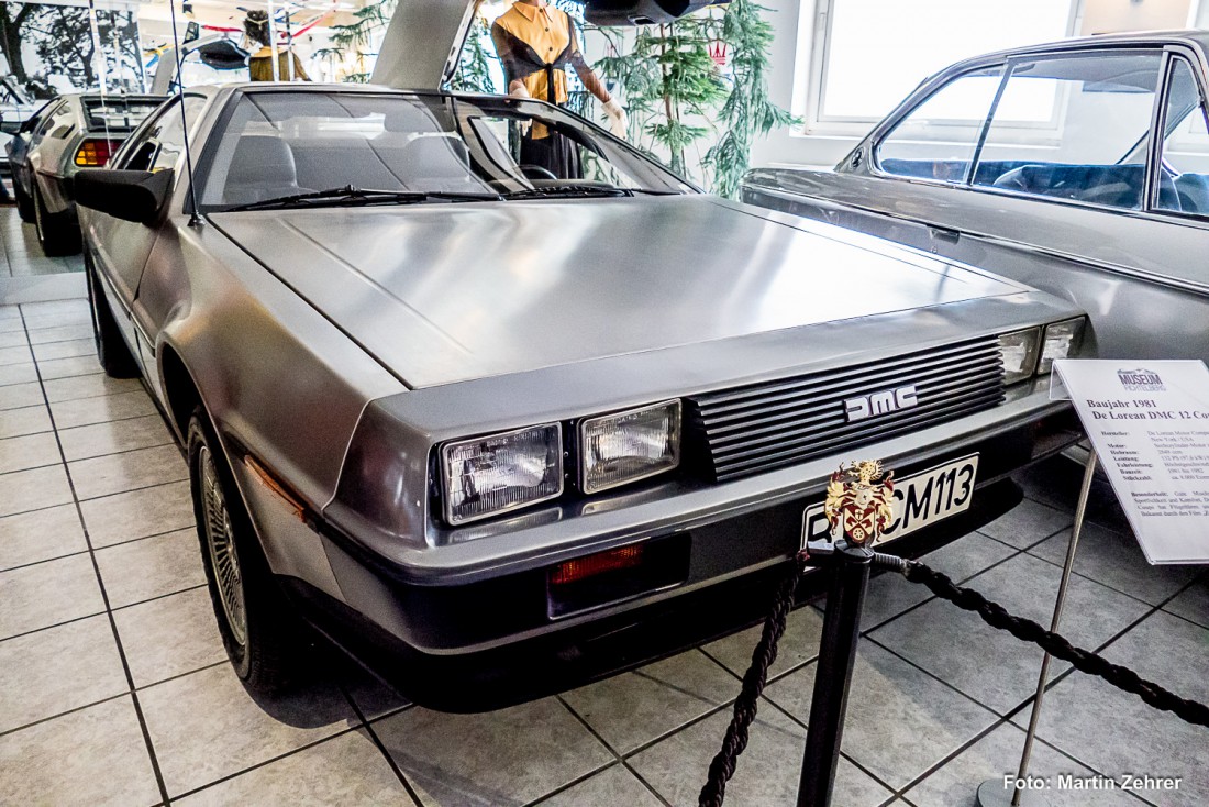 Foto: Martin Zehrer - Zurück in Fichtelberg - Wer kennt dieses Fahrzeug nicht. Der DeLorean DMC-12 wurde von 1981 bis 1982 gebaut. Zu sehen ist dieser Edelstahl-Bomber im Automobilmuseum Ficht 