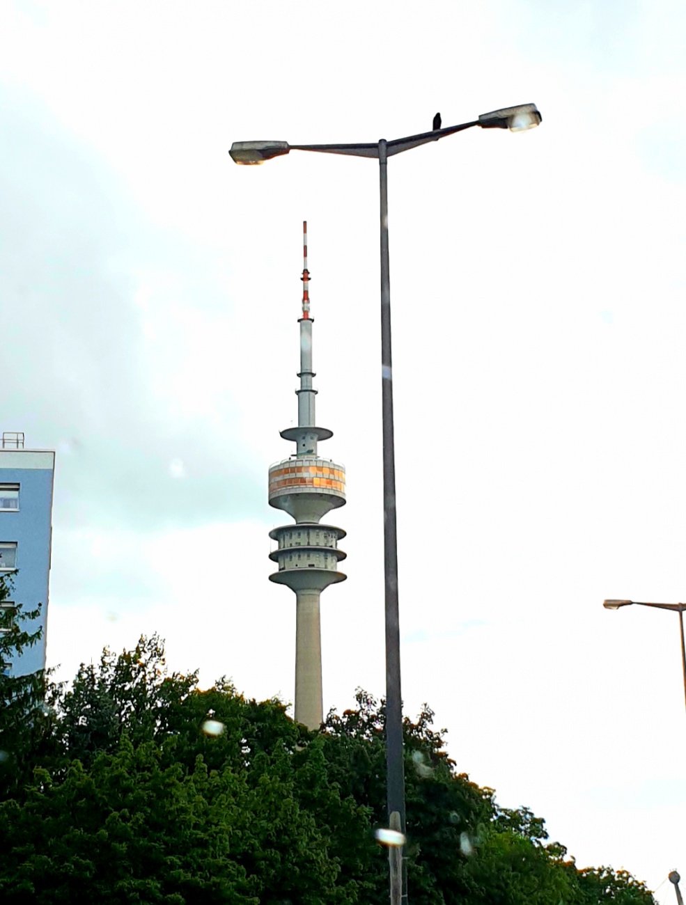Foto: Martin Zehrer - Der Olympiaturm in München...<br />
<br />
291 Meter hoch und Ende der 1960er Jahre erbaut. 