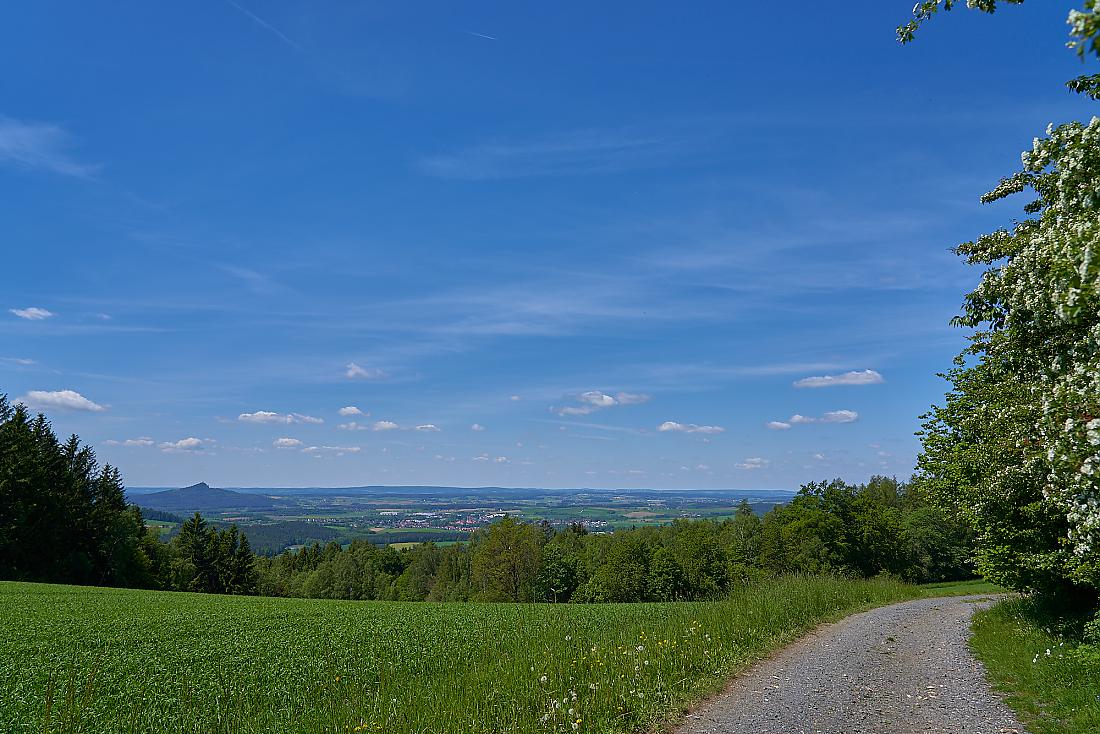 Foto: Martin Zehrer - Der Blick zum Horizont... Vom Armesberg übers kemnather Land. 