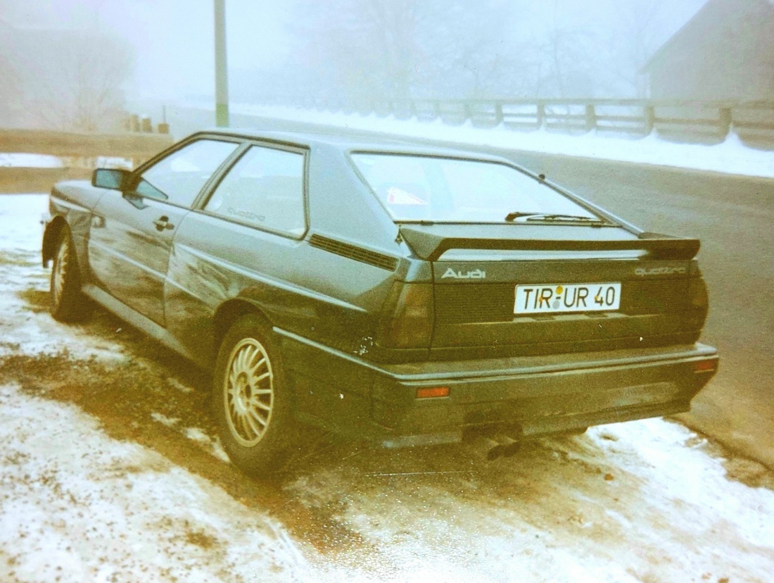 Foto: Thomas Z. - Dicke Backen... AUDI URQUATTRO<br />
- 5 Zyl. 10 Ventiler, Turbo<br />
- Anfangs 200PS, 100% Sperre Hinterachse, 100% Sperre Verteilergetriebe später dann Leistungs gesteigert<br />
- m 