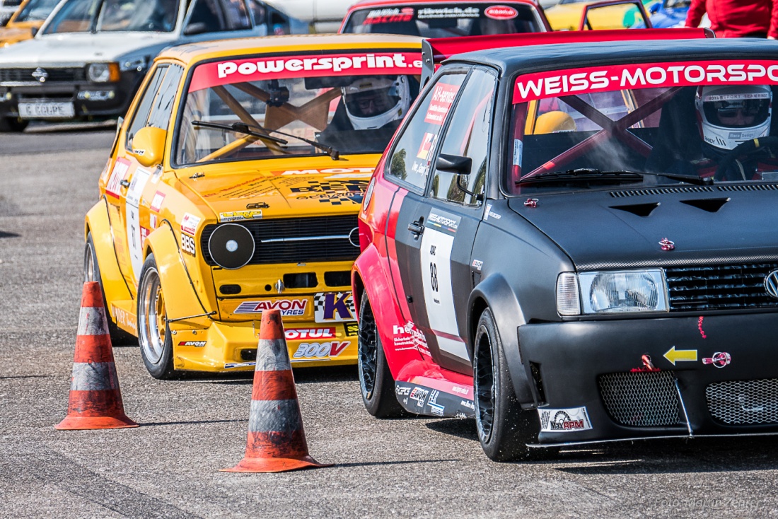 Foto: Martin Zehrer - Generationen-Treffen beim Flugplatz-Slalom in Speichersdorf... Audi50 und POLO... 