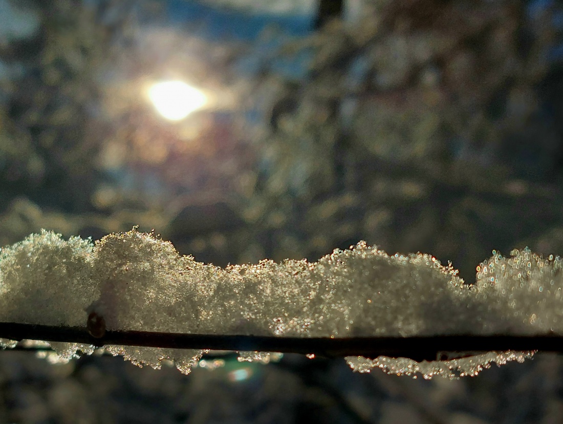 Foto: Martin Zehrer - Wunderschöne Winterzeit am 13. Dezember 2022, am Waldstein.<br />
<br />
Es war ein extrem sonniger, klarer Tag am Waldstein im Fichtelgebirge.<br />
Die Temperatur ging von Früh -16 Gr 