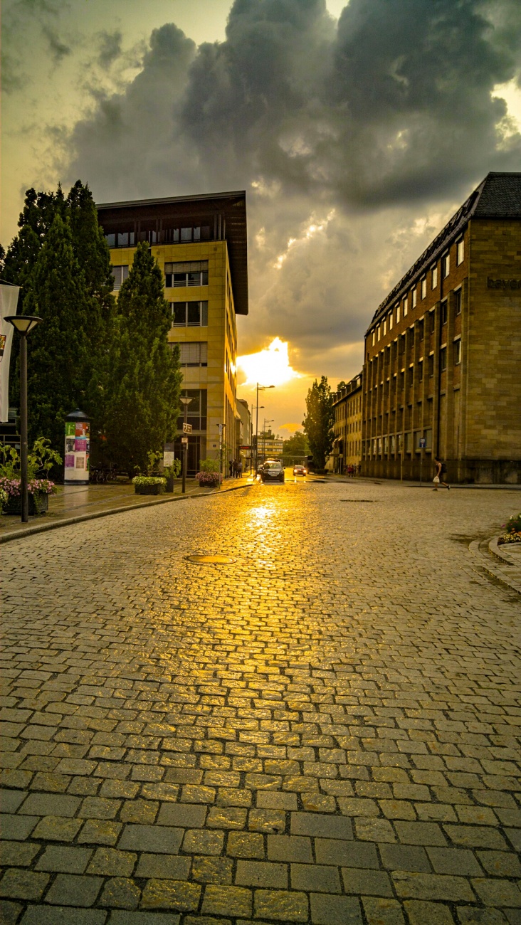 Foto: Martin Zehrer - Bayreuth: Sonne in der Stadt 