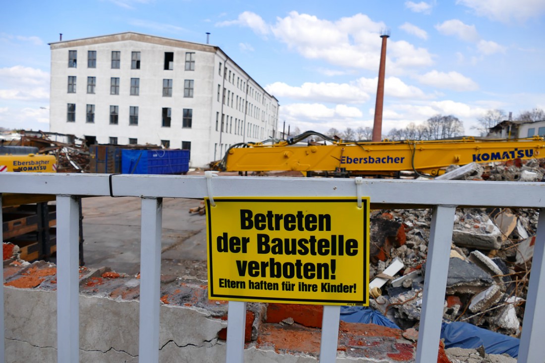 Foto: Martin Zehrer - Mehr als 1000 Menschen arbeiteten hier bei Rosenthal in Waldershof. 1996 schlossen die Pforten für immer. Im Jahre 1909 wurde hier die Firma Johann Haviland gegründet und 