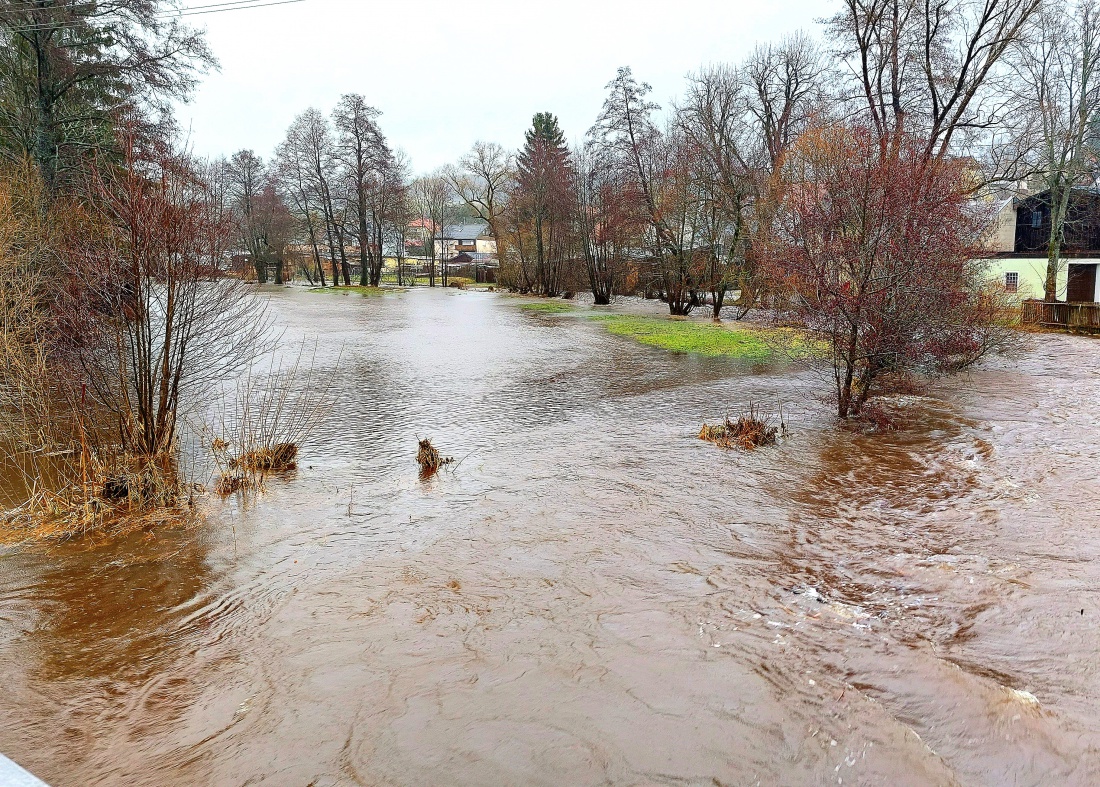 Foto: Martin Zehrer - Hochwasser in Ebnath am 23. Dezember 2023. 