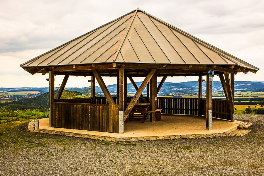 Foto: Martin Zehrer - Auf dem Schloßberg bei Waldeck in der Oberpfalz. Eine himmlische Aussicht in eine bezaubernde Landschaft. <br />
Wer hier noch nicht war, hat nur die halbe Oberpfalz gesehen.  