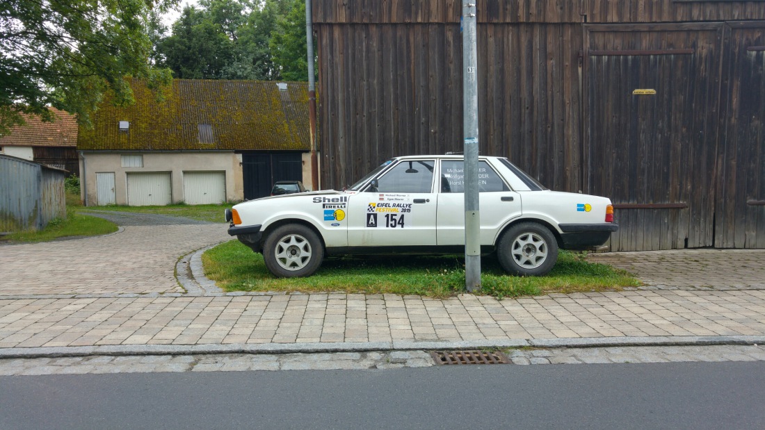 Foto: Martin Zehrer - Ein wunderschöner Ford Granada, gesehen in Kemnath!<br />
<br />
Laut Besitzer ist dies ein Werks-Ralley-Fahrzeug aus den 80ern 