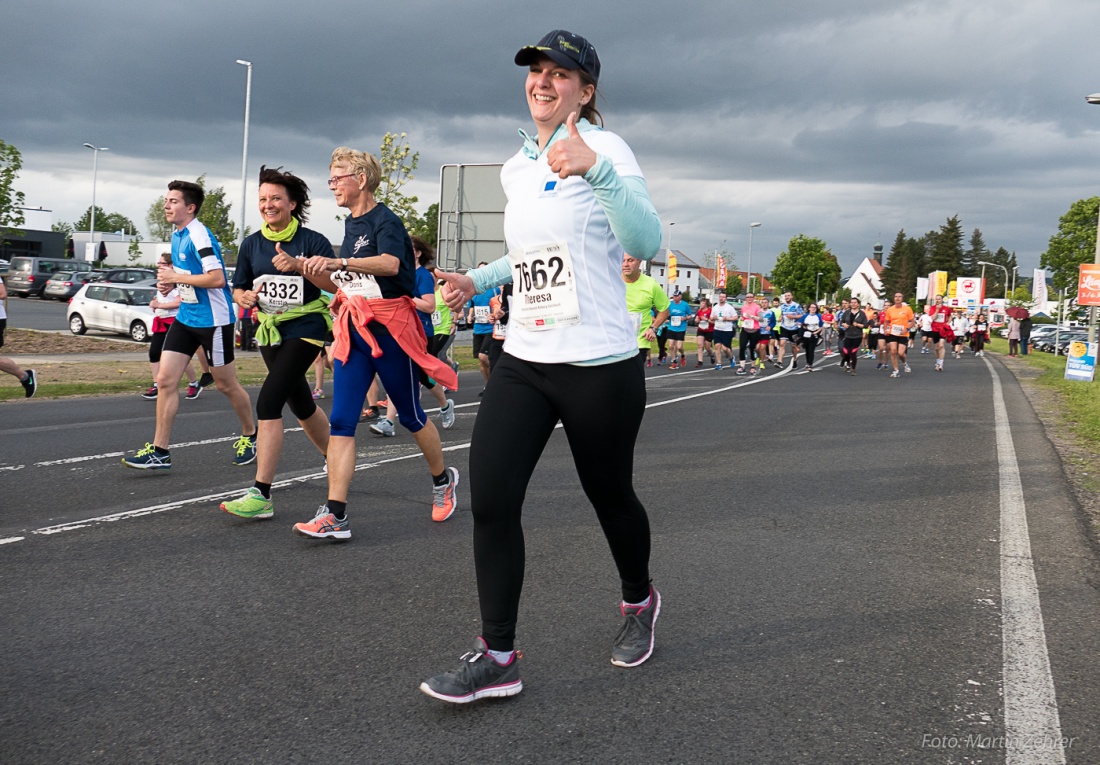 Foto: Martin Zehrer - Nofi-Lauf 2017: Start am Stadtplatz und Ziel beim Siemens... 5,9 Kilometer durch Kemnath und rund herum. Mehr als 8000 Teilnehmer fanden sich in Kemnath zusammen um die S 