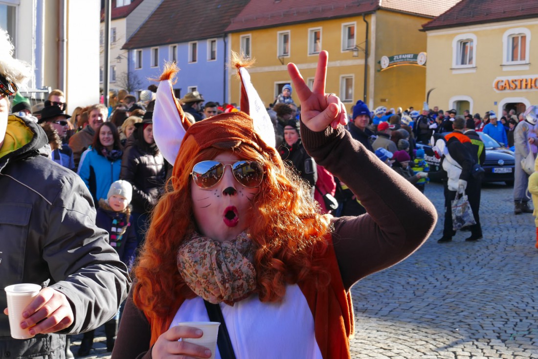 Foto: Martin Zehrer - Katze???<br />
<br />
44. Faschingszug durch Waldeck am 7. Februar 2016!<br />
<br />
Tanzen, lachen und Gaudi machen ;-)<br />
<br />
Viele Gaudiwagen und unzählige Besucher trafen in Waldeck aufeina 