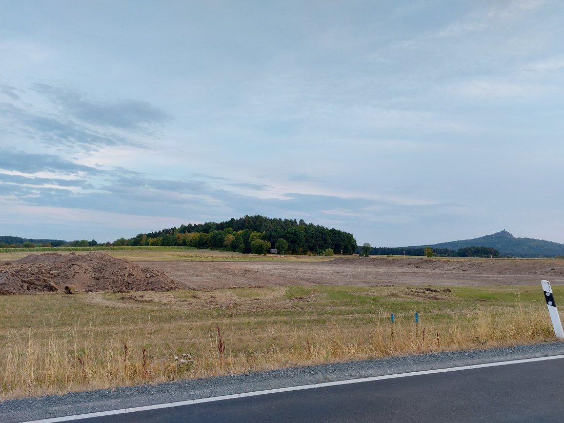 Foto: Martin Zehrer - Baubeginn des Unternehmens Markgraf in Kemnath... 