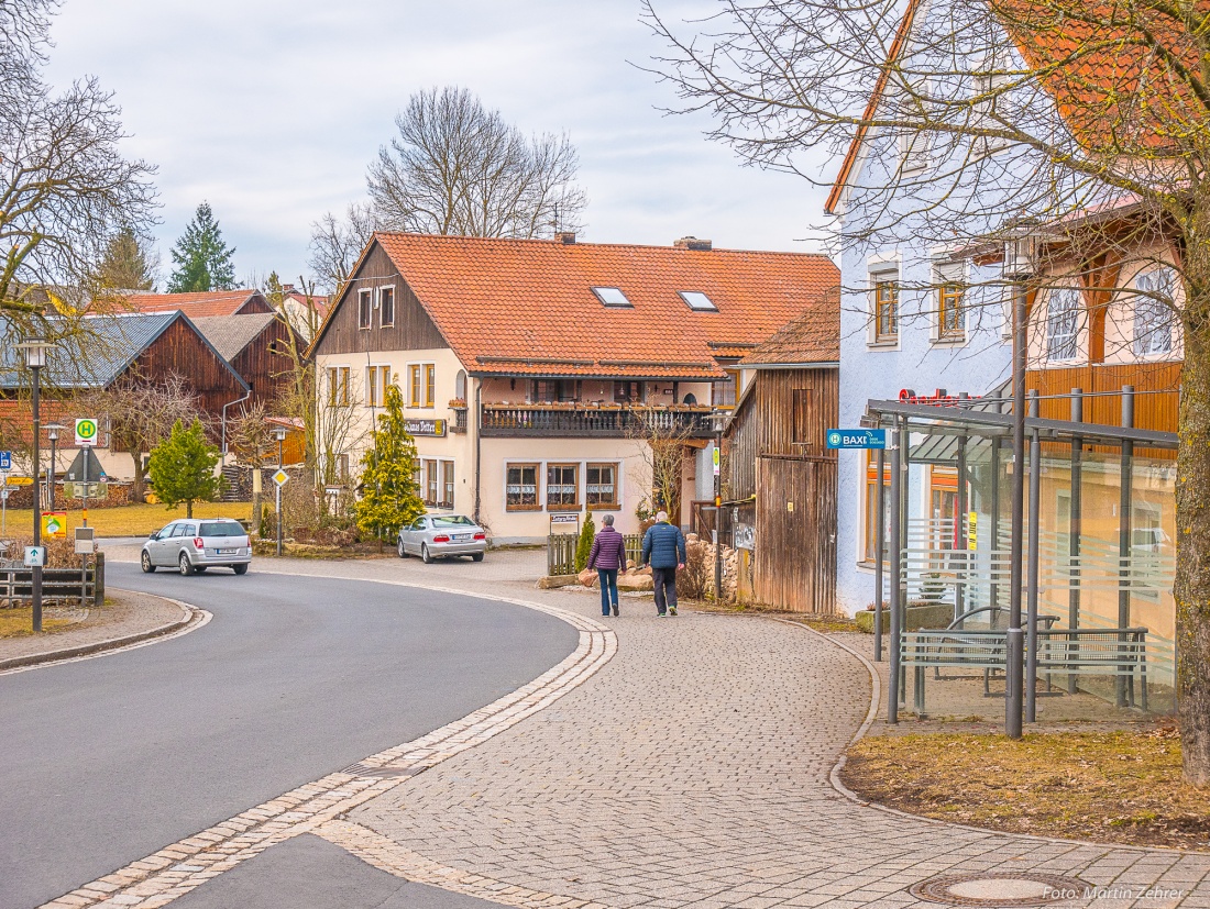 Foto: Martin Zehrer - Ortsmitte von Kastl mit Blick zur Gaststätte Vetter...<br />
<br />
1. Frühlingsradtour am 11. März 2018<br />
<br />
Von Kemnath, Neusteinreuth, Schönreuth, Köglitz, Atzmannsberg, Neuenreut 