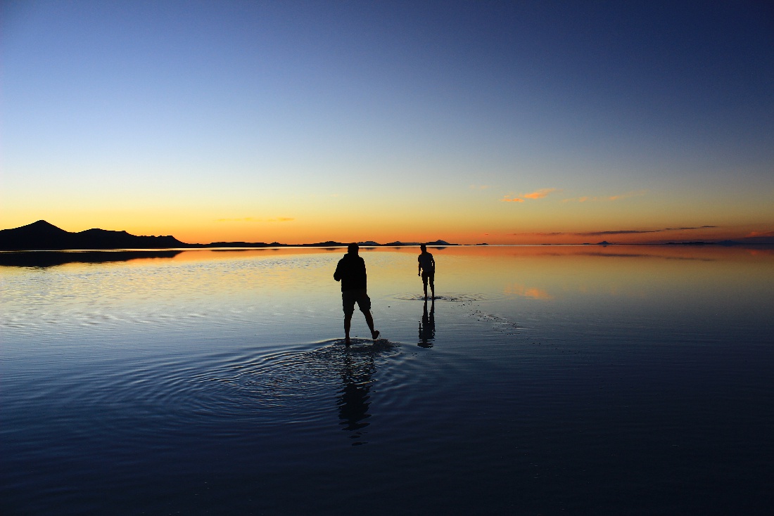 Foto: Joshua Richter - Nach einem unbeschreiblichem Tag in der Salar de Uyuni durften wir den schönsten Sonnenuntergang meines Lebens beobachten.<br />
<br />
Foto: Joshua Richter 