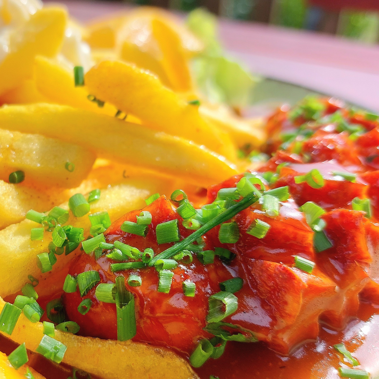 Foto: Martin Zehrer - Currywurst, genossen im Mesnerhaus Armesberg!  